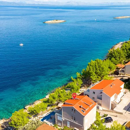 3 Bedroom Amazing In Holiday home *